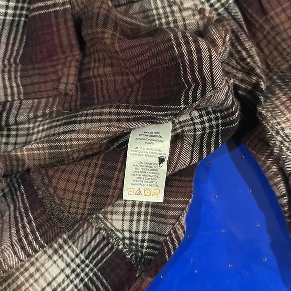 Wolverine button down shirt size XL women’s - Picture 7 of 7